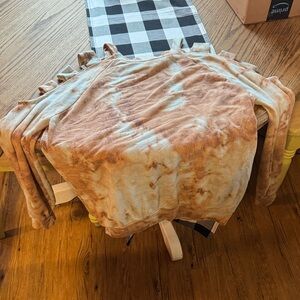 Tie-Dye Long Sleeve Top